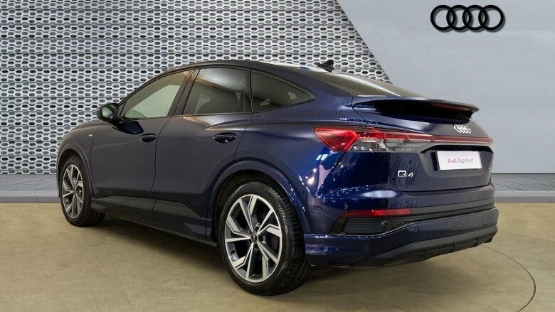 Audi Q4 e-tron 220kW 50 Quattro 82.77kWh Edition 1 5dr Auto Electric Estate